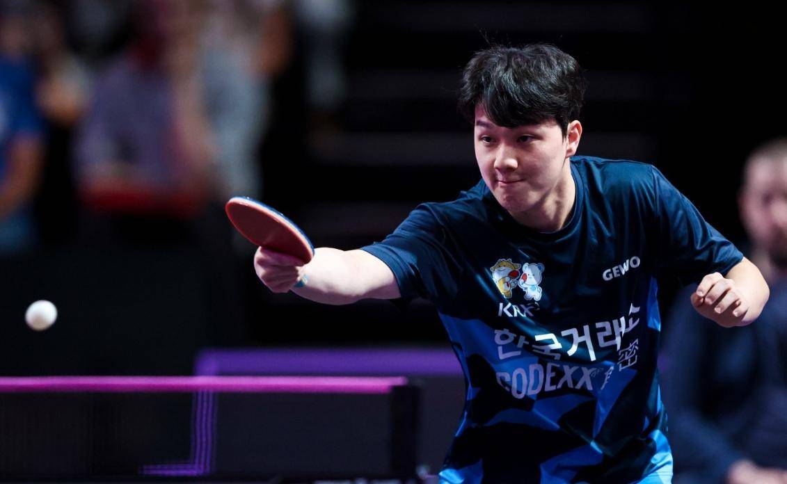 关于韩国横扫塞内加尔，弗拉霍维奇打破历史纪录的信息