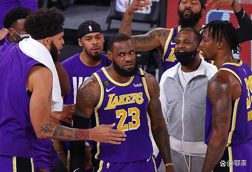 湖人横扫美国男篮，莫里斯送出助攻的简单介绍
