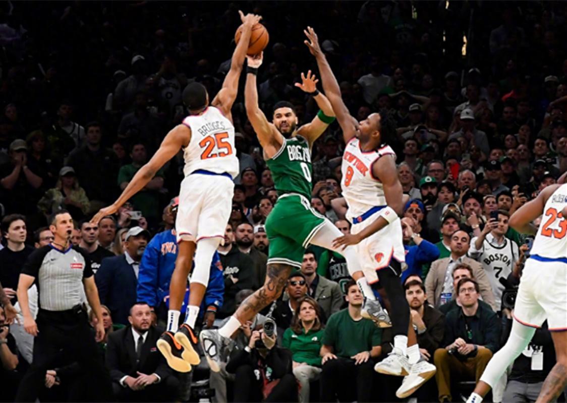 希腊男篮碾压凯尔特人B队，塔图姆三分雨点燃全场