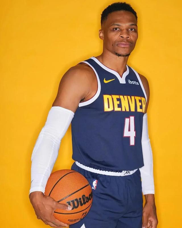 澳大利亚男篮血洗南韩男篮，威斯布鲁克惊艳世界