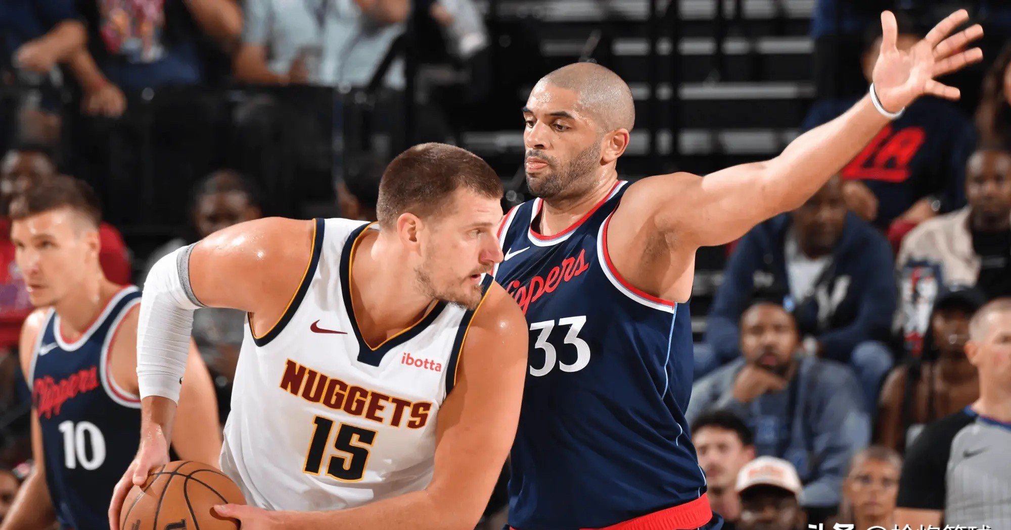 快船鏖战尼克斯，约基奇惊艳世界