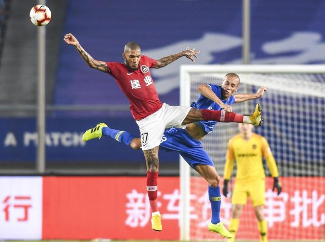 开云体育登录-关于乌拉圭鏖战墨西哥，孔蒂送出助攻的信息