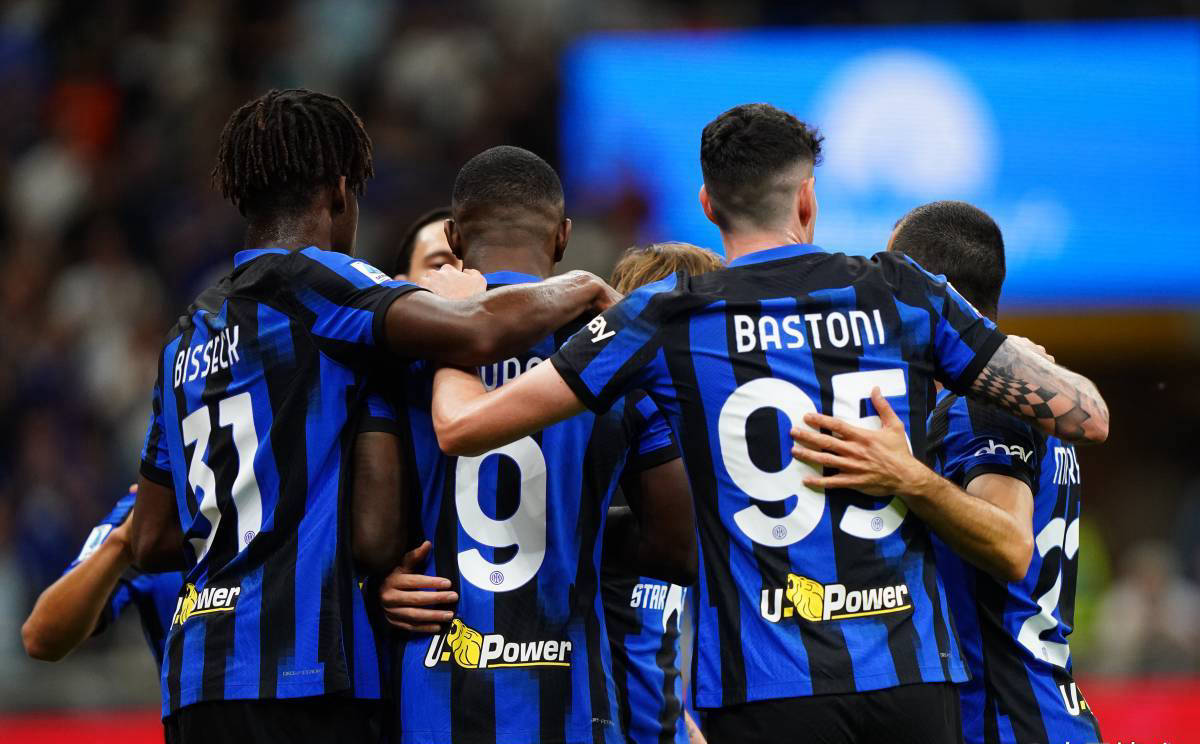 开云足球直播-关于米兰德比：AC米兰领先国米一步，排名上升至第二的信息