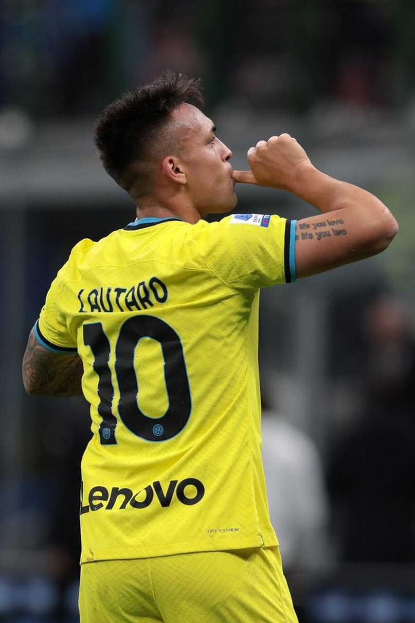 开云体育中国-关于萨索洛主场获胜，攀升积分榜的信息